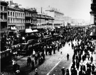 Manifestation of the Union of the Russian people on Nevsky Prospect. Photo, 1907.