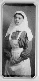Sister of Mercy. Photo. Between 1914 and 1917.