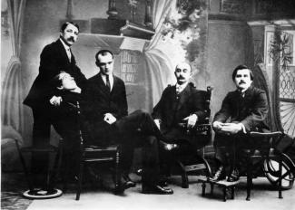 Group of the Union of Youth Members. From left to right: M.V.Matyushin, A.E.Khruchenykh, P.N.Filonov, К.S.Malevich. Photo, 1910s.