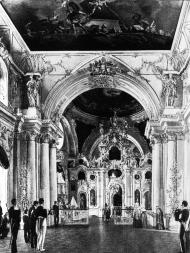 Интерьер собора в Зимнем дворце. Картина А. В. Тыранова