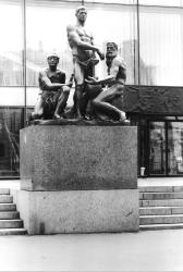 Памятник «Октябрь». 1968. Скульптор А.Т. Матвеев