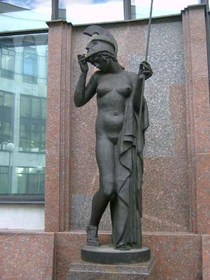 Скульптура у здания РНБ. Философия. Фото В.Ф. Лурье с сайта http://www.petrograph.ru/