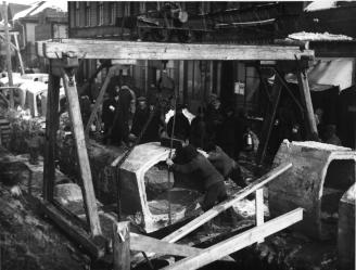Прокладка бетонной канализации на ул. Стачек (1932 г.)
