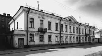 Дом на набережной Крюкова канала, в котором жил и умер А. В. Суворов.