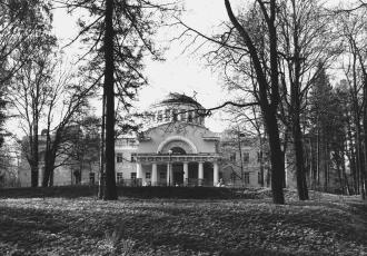 Усадьба Шуваловых (Е.А.Воронцовой-Дашковой). Большой дворец