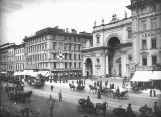 Невский проспект у костела Св. Екатерины. Фото нач. 1900-х гг.