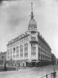 K.N. de Rochefort. The Commercial House S.Esders and K.Skheifals (73/15 Moika River Embankment) 1906-07. Photo by K. K. Bulla. 1907.