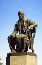 Monument to A.S.Griboedov.