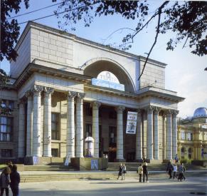 Baltic House Theatre-Festival.