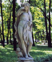 Летний сад. "Ночь". Скульптор Д.Бонацца. Начало XVIII в.