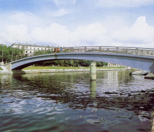 Zhdanovka River.