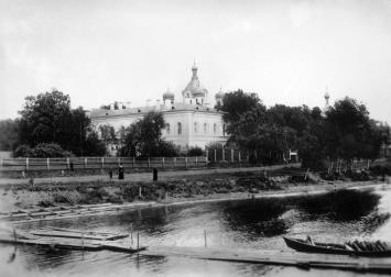 Вид на киновию Александро-Невской лавры
