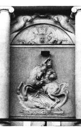 Памятник юнкерам Николаевского кавалерийского училища. 1917. Скульптор И.В. Крестовский