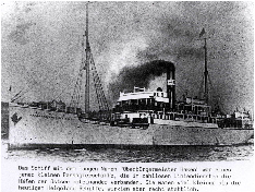 Пароход "Обербургомистр Хакин".
Изображение с сайта: https://upload.wikimedia.org/wikipedia/commons/3/3a/Oberburgermeister_Haken.jpg