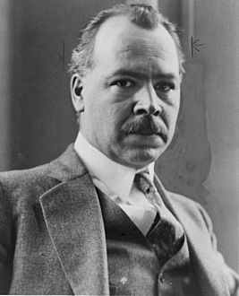 Н.И. Вавилов.
Изображение с сайта: https://ru.wikipedia.org/wiki/%D0%92%D0%B0%D0%B2%D0%B8%D0%BB%D0%BE%D0%B2,_%D0%9D%D0%B8%D0%BA%D0%BE%D0%BB%D0%B0%D0%B9_%D0%98%D0%B2%D0%B0%D0%BD%D0%BE%D0%B2%D0%B8%D1%87
29.02.2016